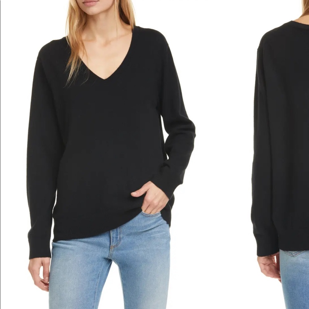 Vince weekend v neck cashmere sweater size xs